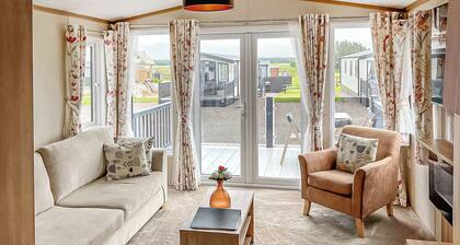 2 Schlafzimmer Unterkunft in Laurenkirk