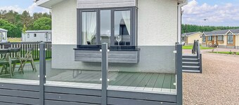 2 bedroom accommodation in Laurenkirk
