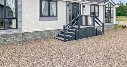 2 bedroom accommodation in Laurenkirk