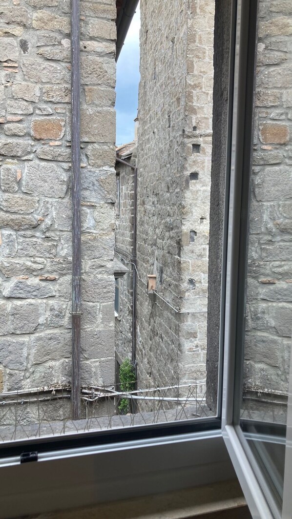 Interior - Appartamento immerso nel cuore del quartiere medievale S. Pellegrino (Viterbo)