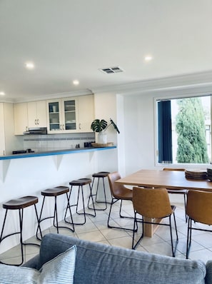 Interior - Your Home Away from Home (Goolwa Beach)
