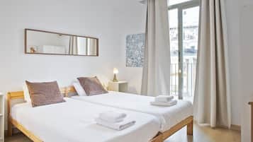 3 chambres, accĂšs Internet, draps fournis