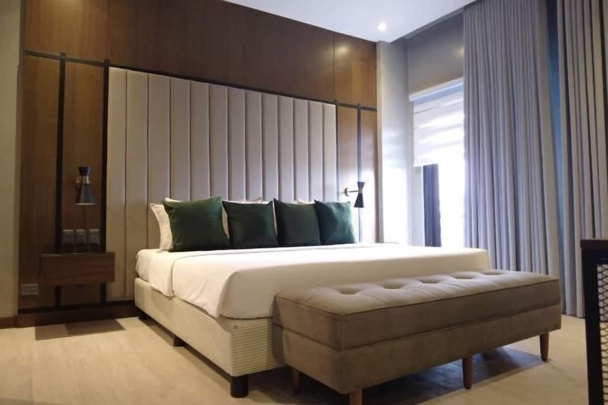 1 habitación y ropa de cama hipoalergénica