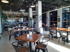ร้านอาหาร