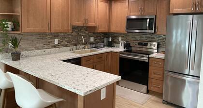 Little Europe bright and glamorous house close to food coffee shop and groceries