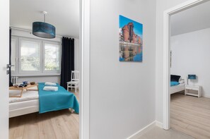 Apartment, 2 Bedrooms, 2 Bathrooms, Beachside | 2 bedrooms, bed sheets - Apartment Gdańska Brzeźno by Renters (Gdansk)