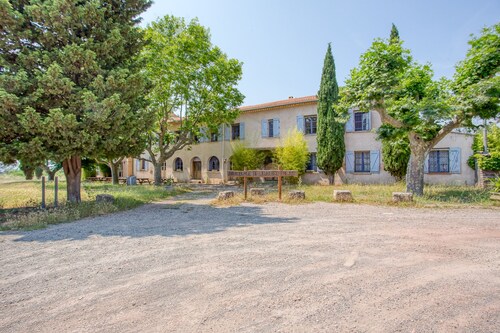 Auberge de Fréjus Saint-Raphael - Hostel