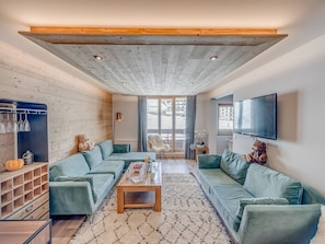 TV - Renovated Apartment in Tignes - 8 Pax, 82m², Wifi Included (Tignes)
