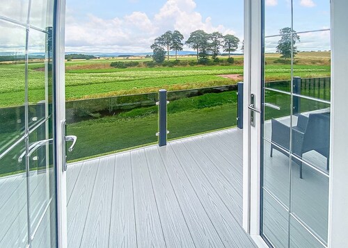 2 bedroom accommodation in Laurenkirk