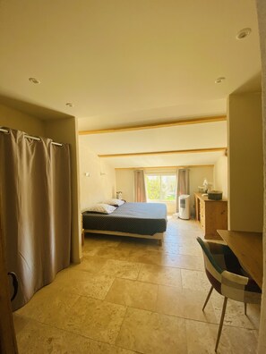 3 Schlafzimmer, WLAN