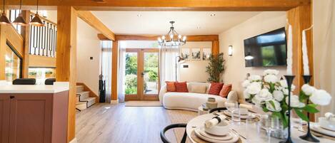 Cottage | Interior