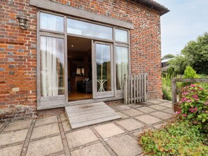 Property grounds - Dovecote (Dover)