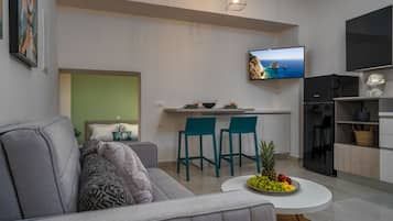 Design Apartment | 1 bedroom, iron/ironing board, free WiFi