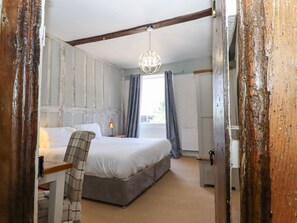 10 Schlafzimmer, individuell dekoriert, individuell eingerichtet