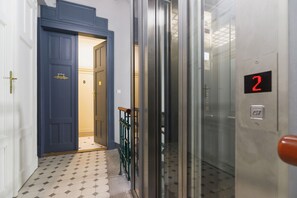 Interior - Apartments Krakow Topolowa by Renters (Kraków)