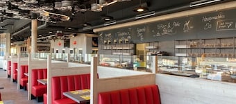 RINGRAST Hotel