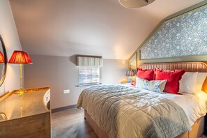 1 bedroom, iron/ironing board, internet