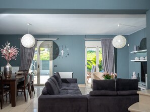 تلفزيون ذكي