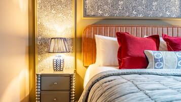 1 habitación, tabla de planchar con plancha y wifi