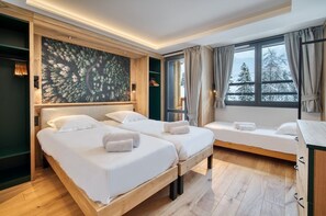 Lit parapluie, Wi-Fi gratuit, draps fournis