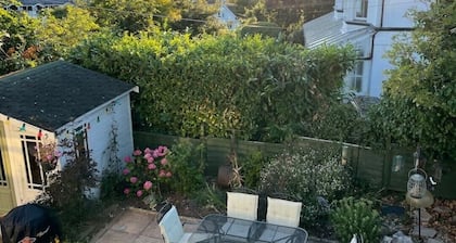 Amazing Detached Victorian Villa really close to the sea!