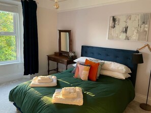 6 bedrooms, iron/ironing board, travel crib, free WiFi