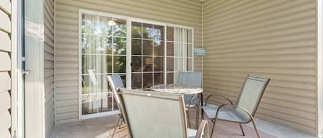 Condo, Multiple Beds, Patio, Golf View (Holiday Ridge Escape) | Outdoor dining