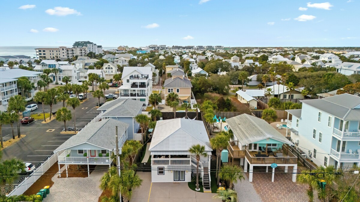 Photo 44 of Destin Dolphin by AvantStay | 2 Mins To Beach w/Pool & Outdoor Entertaining Area