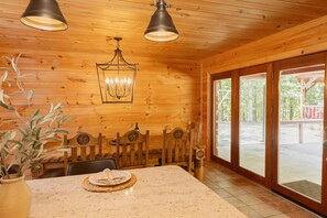 تناول �الطعام