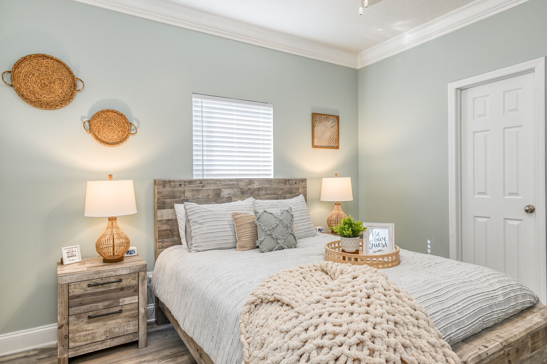 3 sovrum, strykjärn/strykbräda, gratis wi-fi och sängkläder