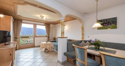 'Residence Diana Apartment 302' with Mountain View, Balcony & Wi-Fi