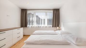 2 chambres, Wi-Fi gratuit, draps fournis