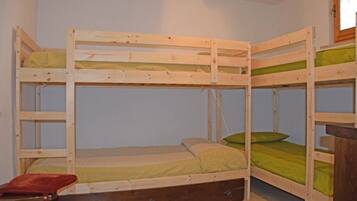 1 bedroom, iron/ironing board, bed sheets