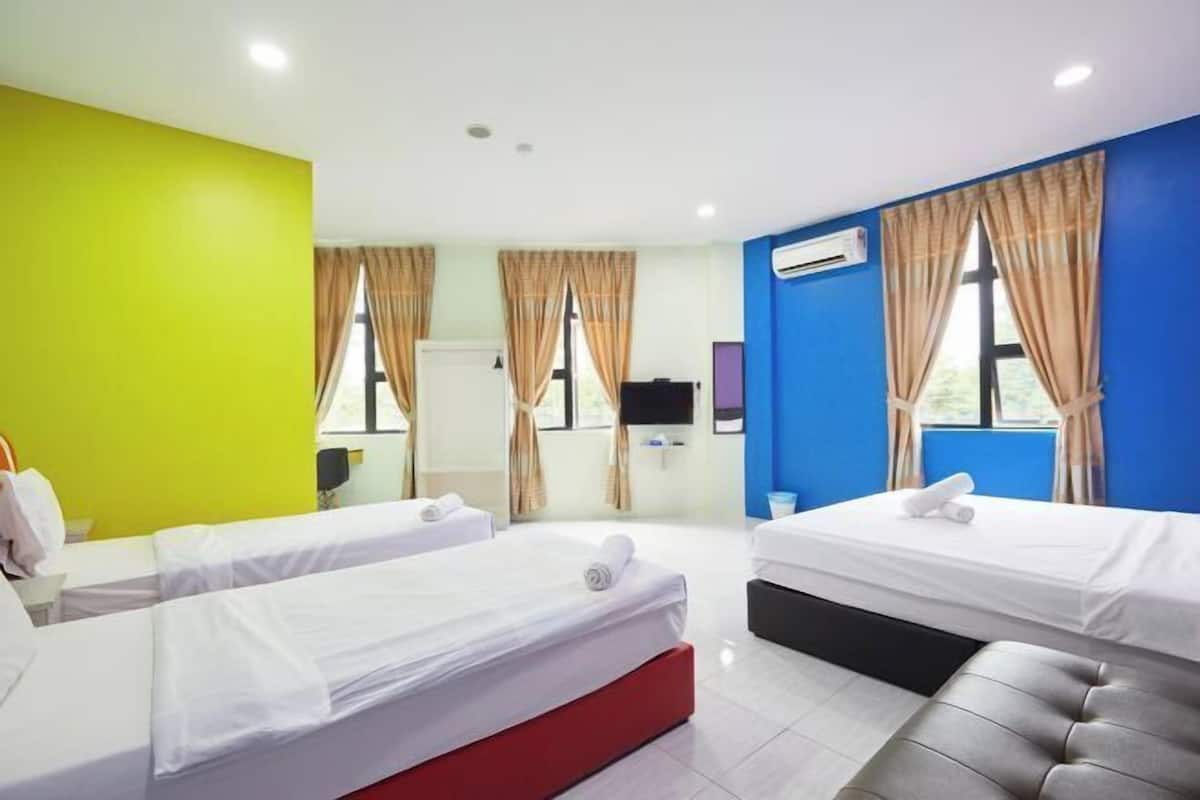 1 habitación, escritorio, wifi gratis y ropa de cama