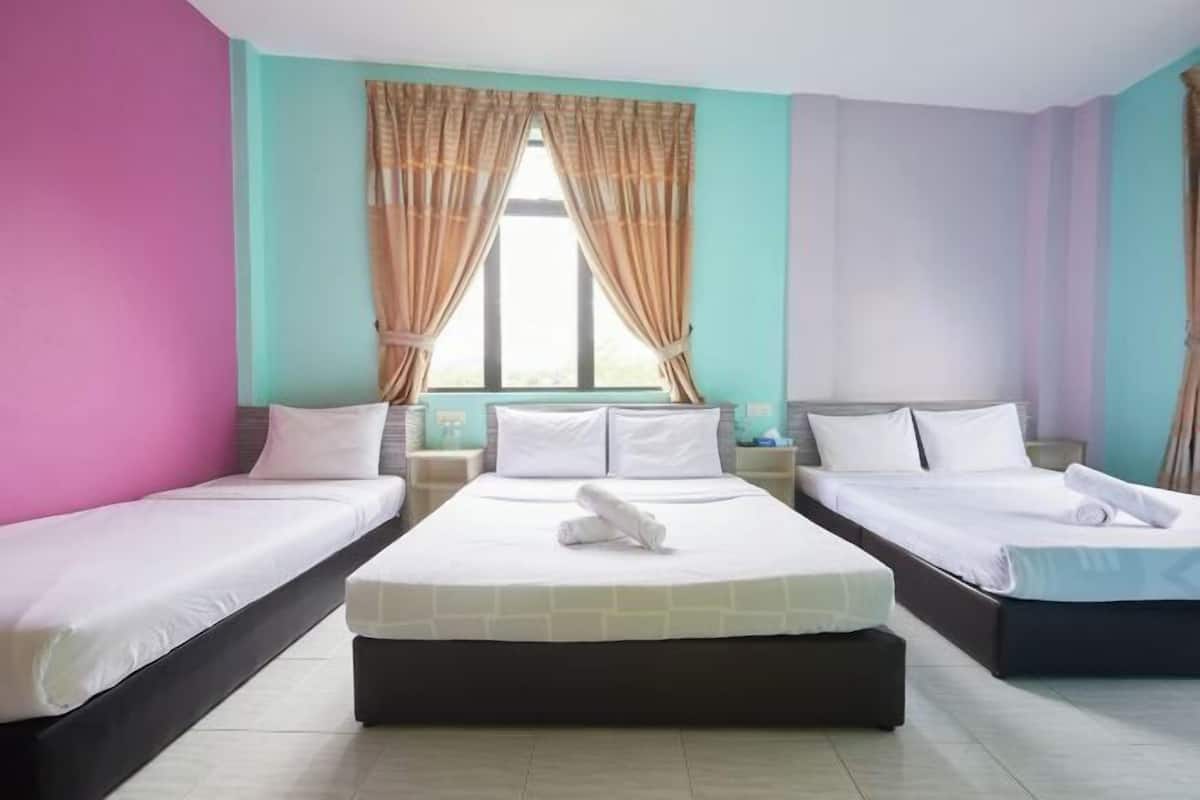 1 habitación, escritorio, wifi gratis y ropa de cama