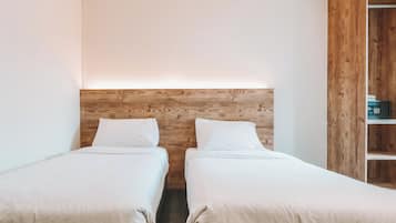 Caja de seguridad en la habitación, wifi gratis y ropa de cama