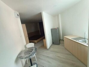 Family Room | Free WiFi, bed sheets - El Huq (Bangkok)