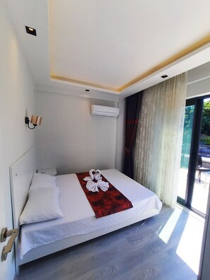 Egyptian cotton sheets, premium bedding, desk, laptop workspace