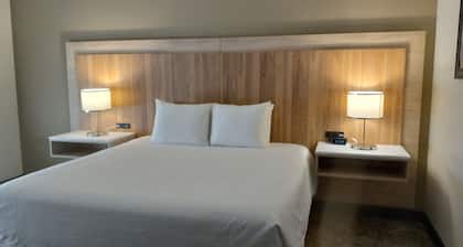Radisson Hotel Pendleton Airport