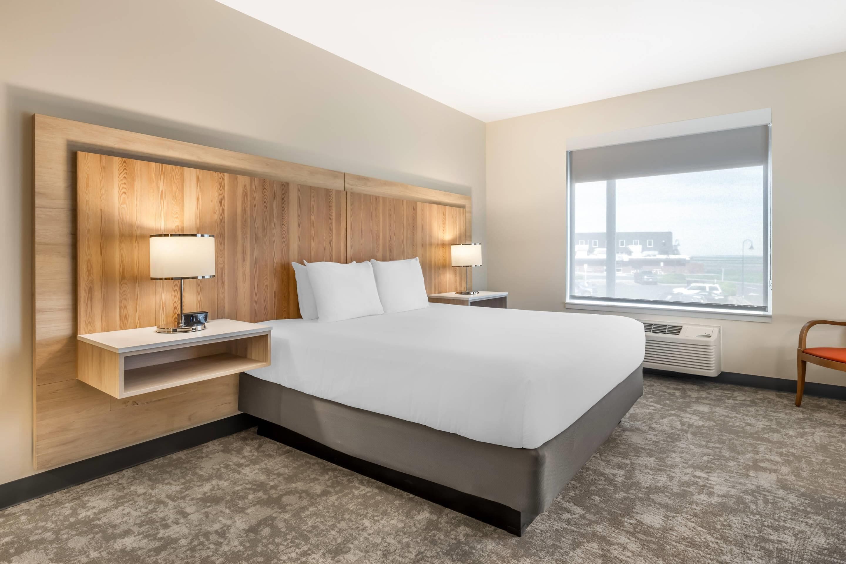 Room, 1 King Bed, Accessible, Non Smoking | Desk, laptop workspace, blackout drapes, iron/ironing board