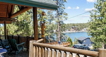 5-STAR 2,086 sq ft LOG CABIN with LAKE VIEWS & Game room. In Boulder Bay!