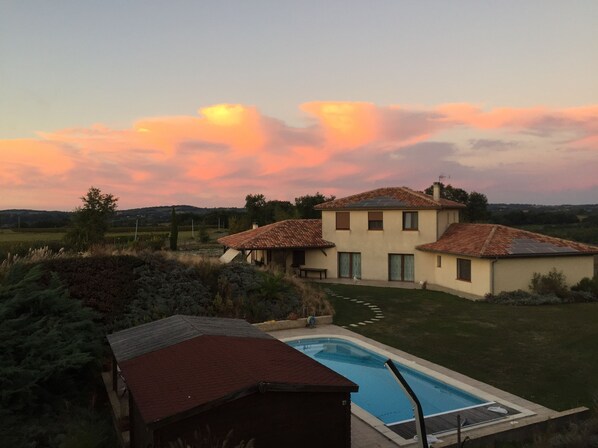 Alberca al aire libre 