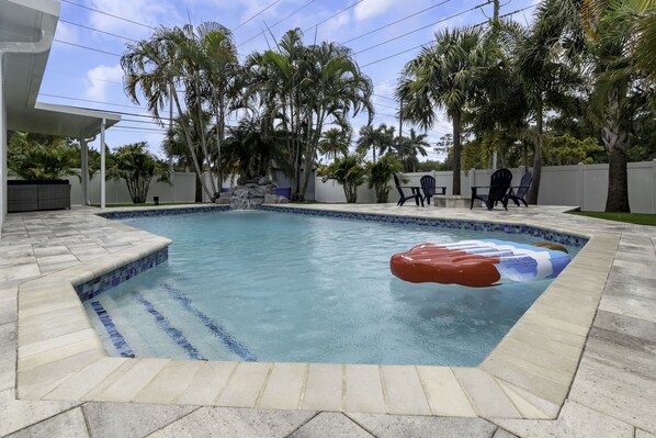 Outdoor pool, a heated pool