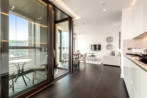 Premium Apartment | Living area