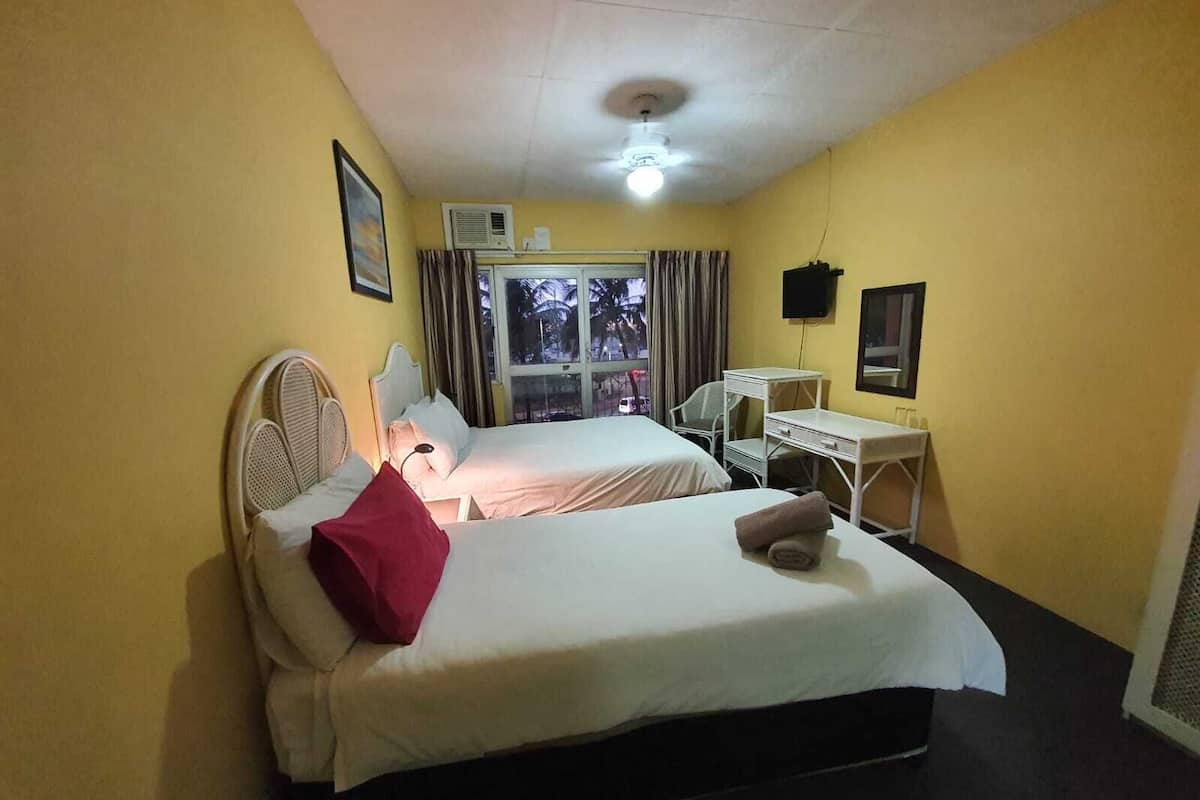 Standard Triple Room | In-room safe, iron/ironing board, free WiFi