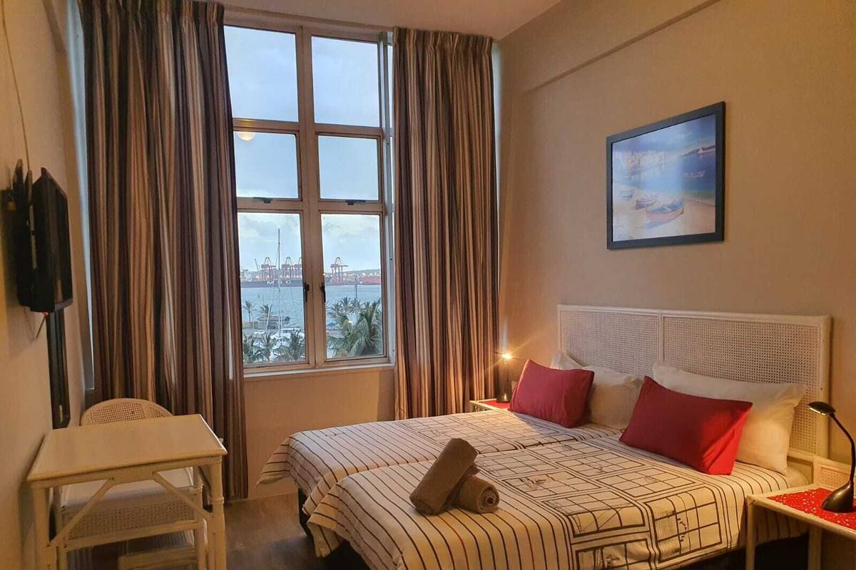 Chambre Simple Premium | Coffres-forts dans les chambres, fer et planche à repasser