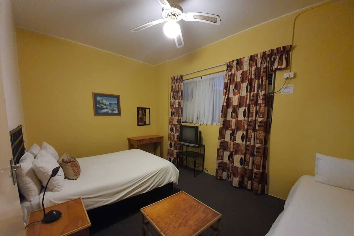 Family Room | In-room safe, iron/ironing board, free WiFi