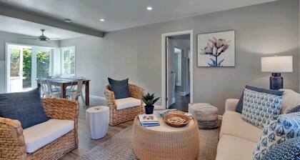 Mesa Cottage - Patio With BBQ and Firepit