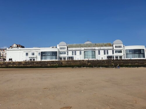 Perfect Holiday home in Bridlington, sleeps 9