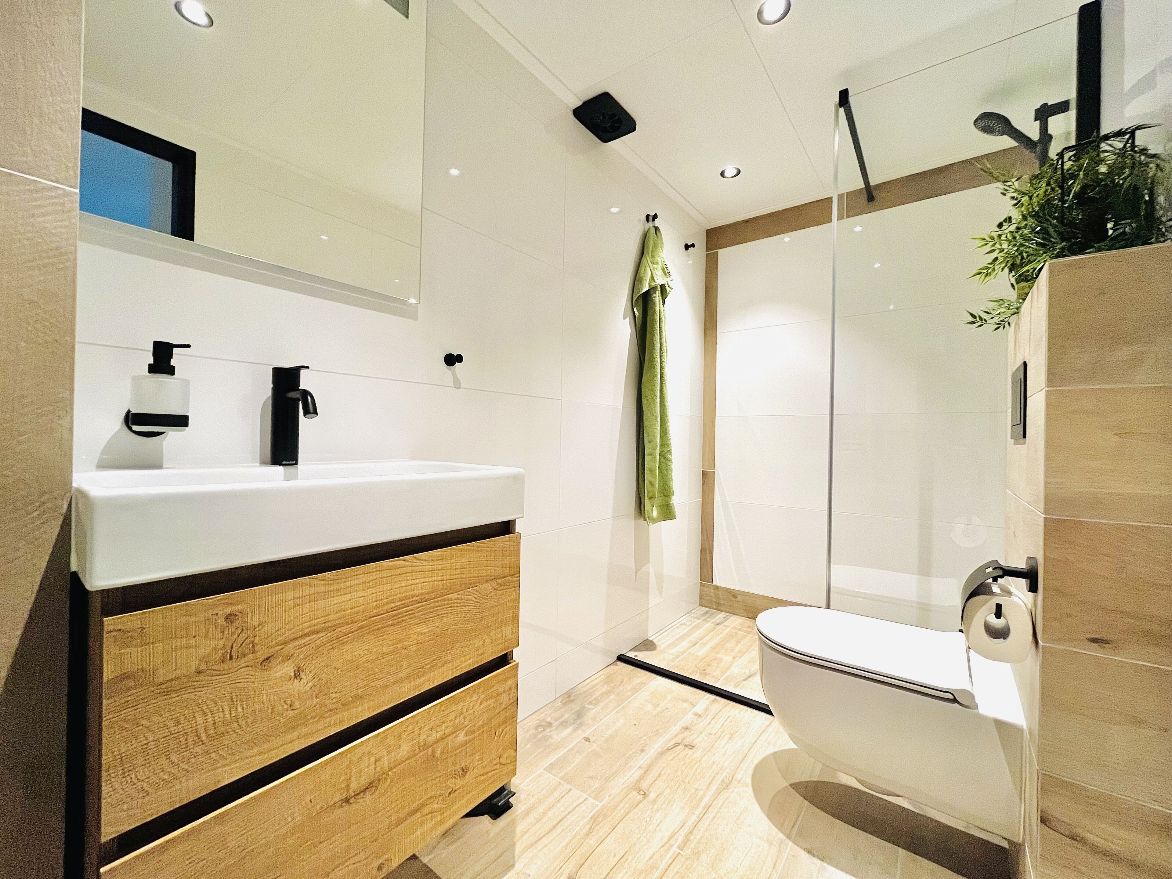 Een douche, een haardroger
